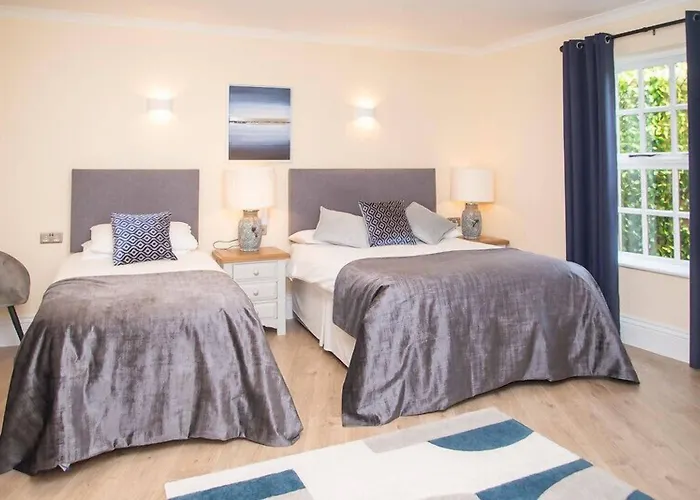 The Garrandarragh אורחן